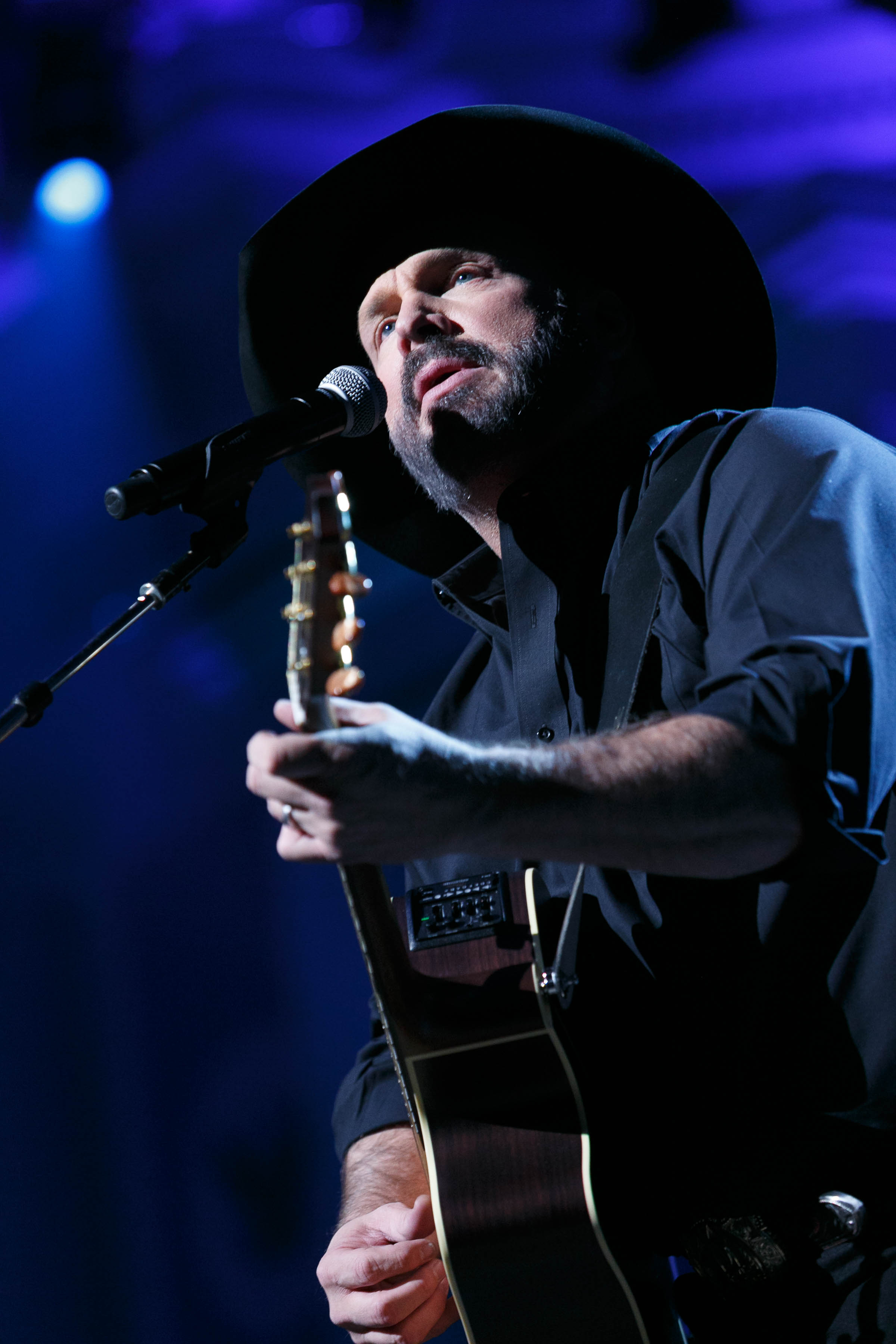 Photo of Garth Brooks