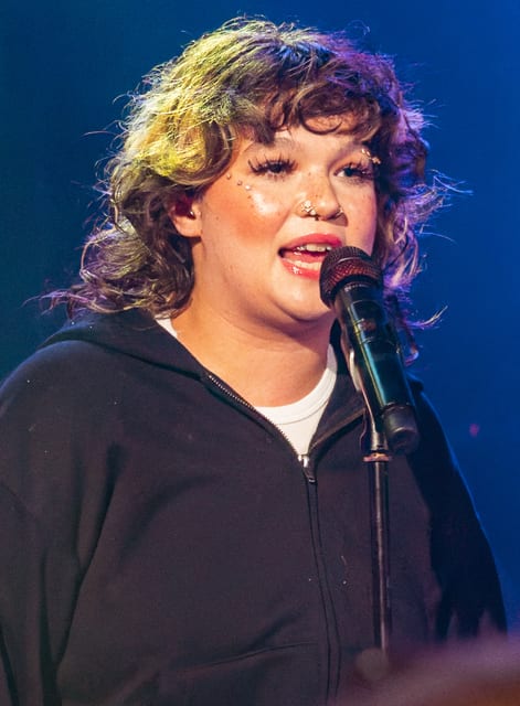 Photo of Lola Young