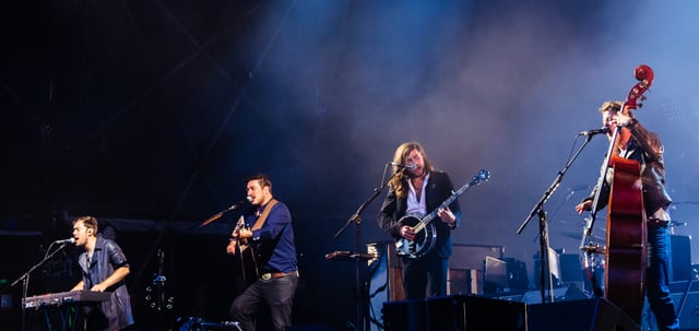 Photo of Mumford & Sons