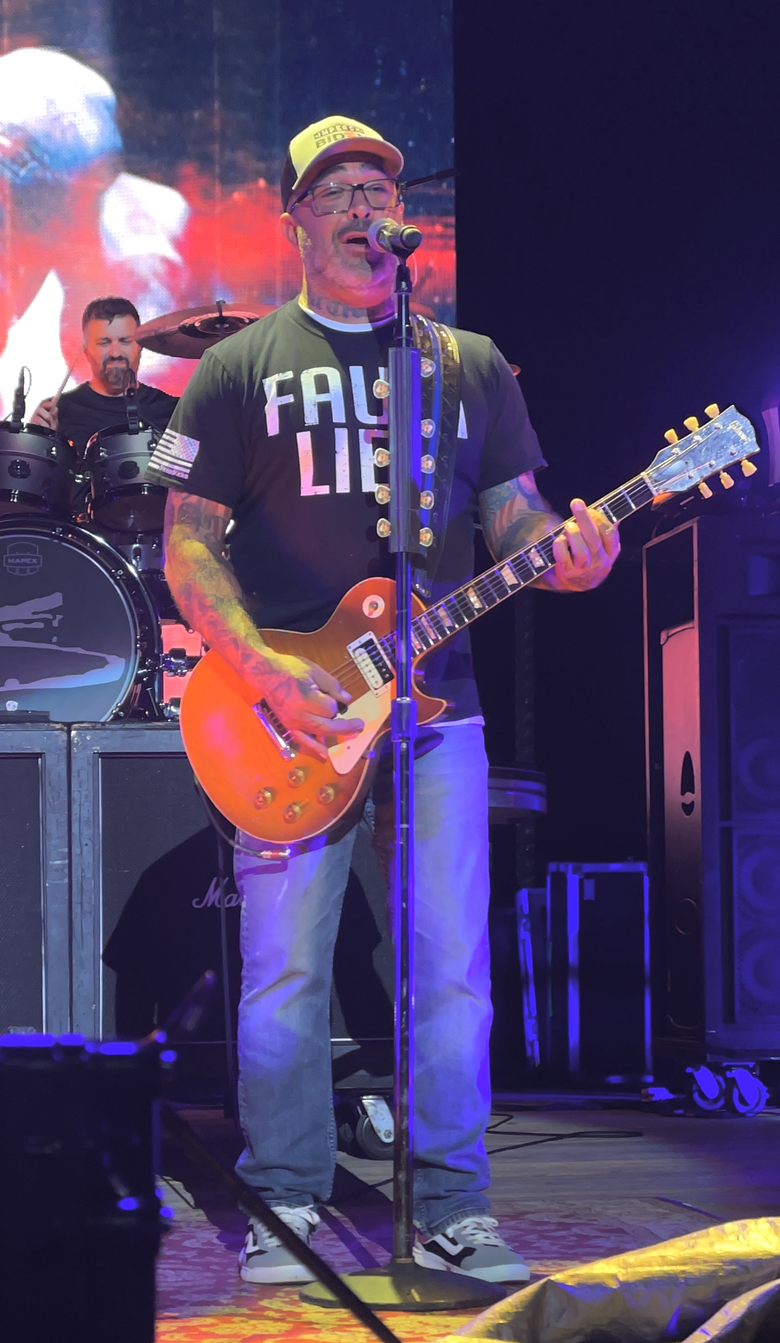 Photo of Staind