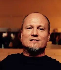 Photo of Dave Fortman